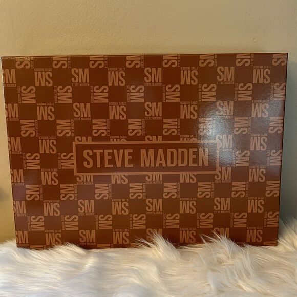 NIB Steve Madden 2PC Gift Set w/Wallet - Cognac - Picture 9 of 12